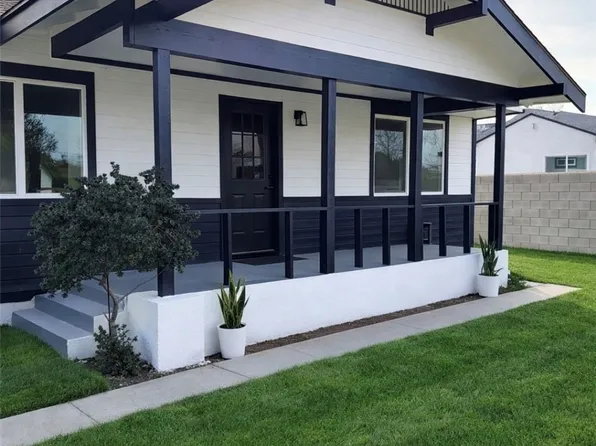 215 8th St, Bakersfield, CA 93304