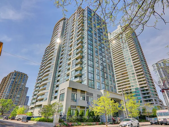 35 Hollywood Ave #518, Toronto, ON M2N 0A9