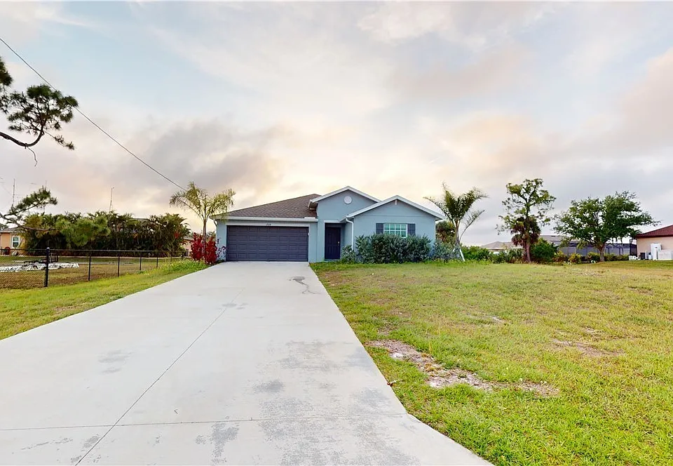 1908 NW 26th Pl