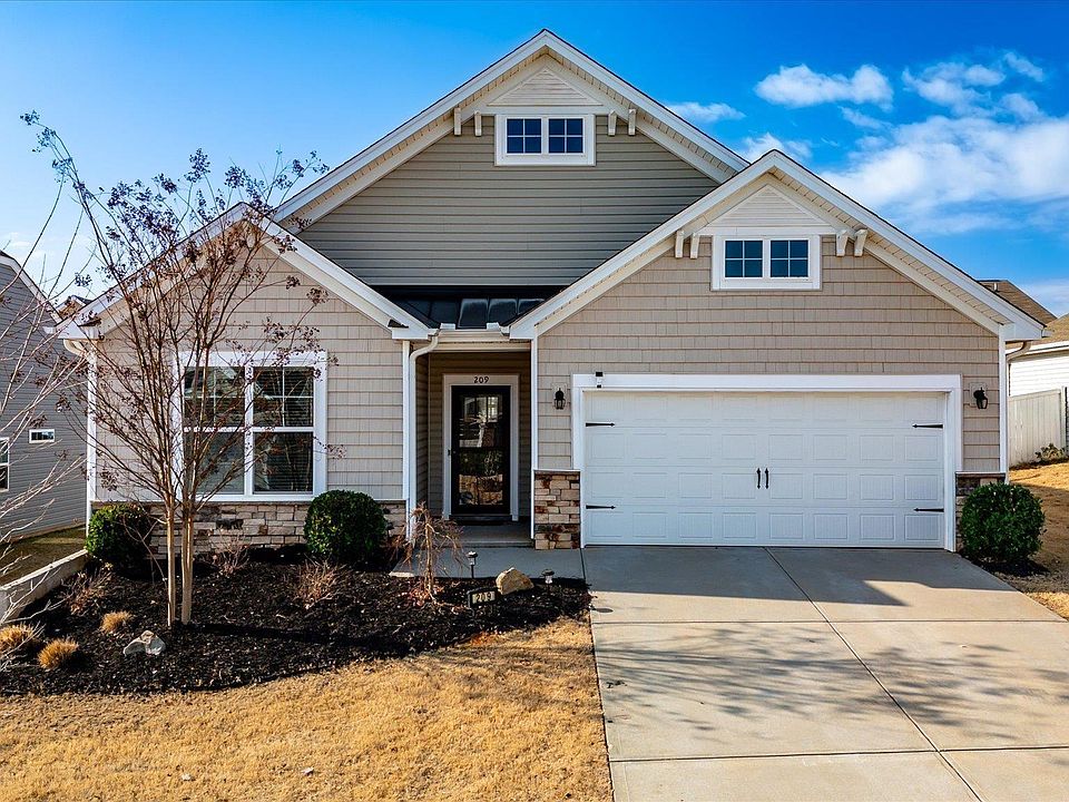 1st image of 209 Grassy Creek Way