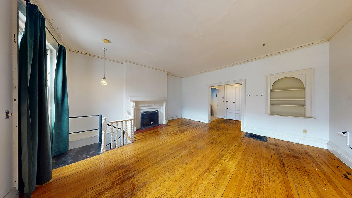 Building Photo - 509 Beacon St #2