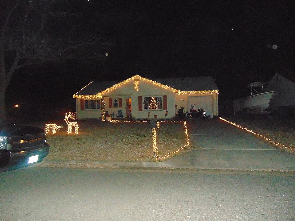 1st image of 506 Helm Dr