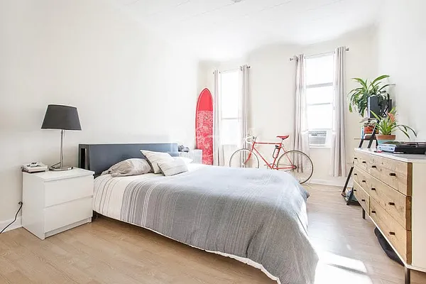 Rented by Brick&Mortar | media 27