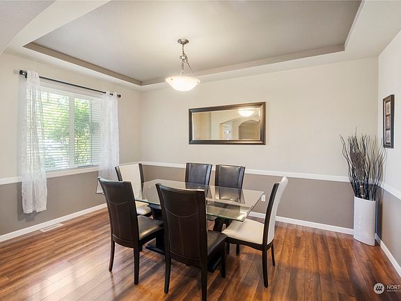 4th image of 1150 186th Street Ct E