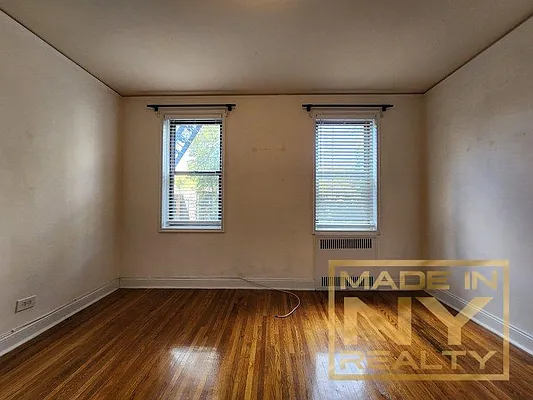 Rented by Made In NY Realty | media 8