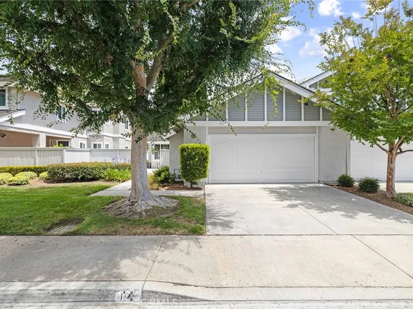 14 Aldergrove #29, Irvine, CA 92604