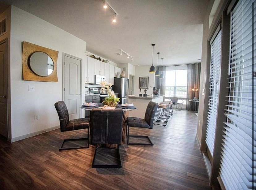 1st image of 1900 Kilgore Pkwy #7301