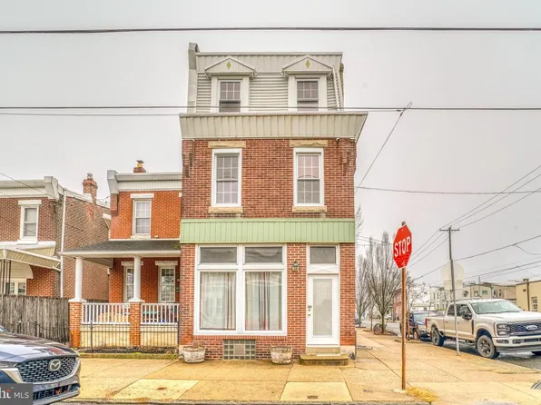 4501 Edgemont St, Philadelphia, PA 19137