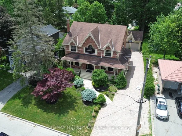 42 Peter St, Markham, ON L3P 2A6