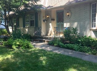 4700 W 68th St, Prairie Village, KS 66208