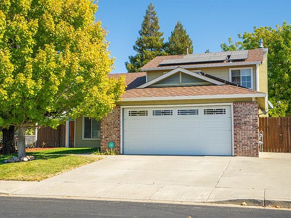 3rd image of 1025 Cinnabar Way
