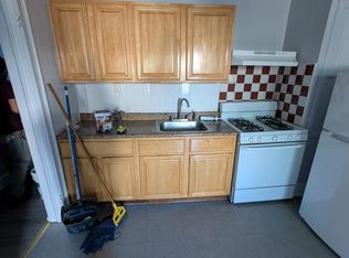 755 Chancellor Ave APT 103, Irvington, NJ 07111
