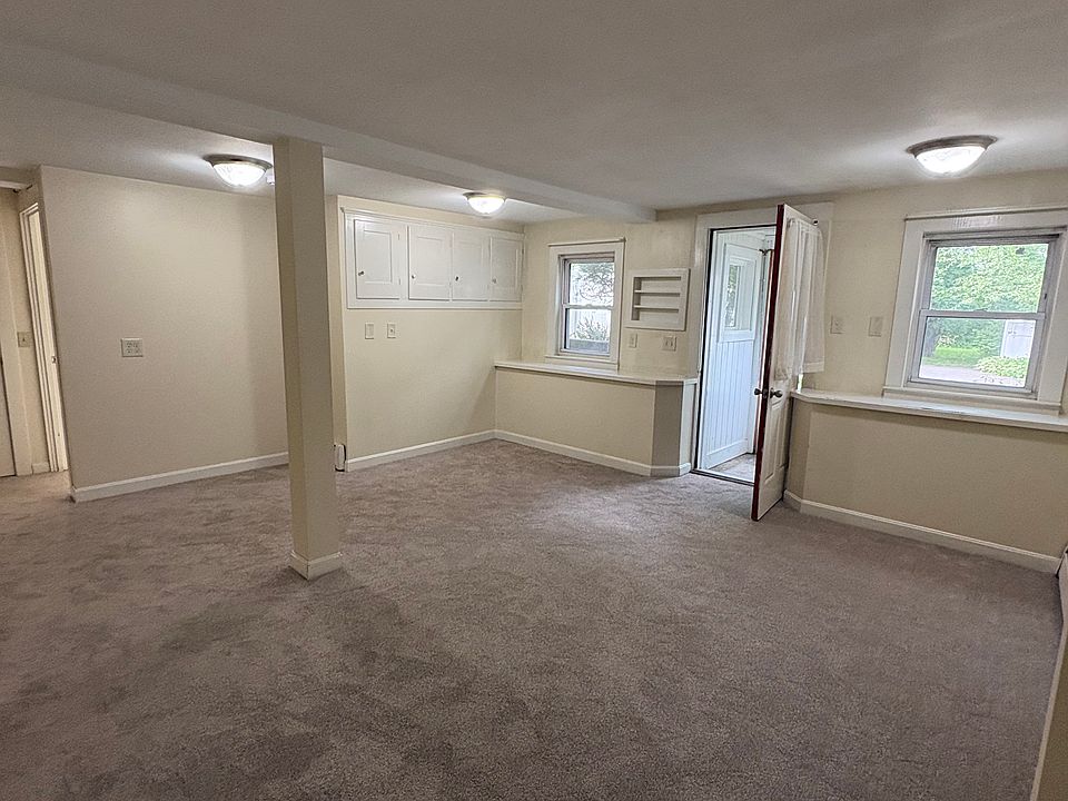 1st image of 261 School St #2