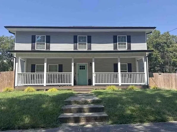 110 1st St, Oxford, NC 27565