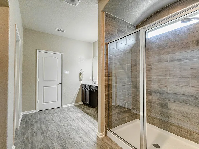 5318 Madeline Grace Dr — Photo 29