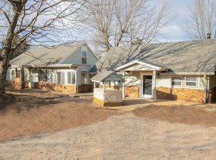 4542 E Gulley Rd, Fayetteville, AR 72703