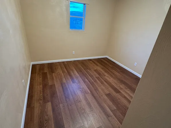 244 Elkin Ave APT 8, Indiana, PA 15701