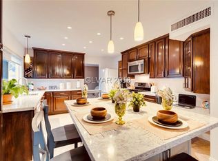 6645 Lowden Ln, Las Vegas, NV 89107