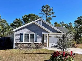 420 Ridgeway Dr, Sneads Ferry, NC 28460