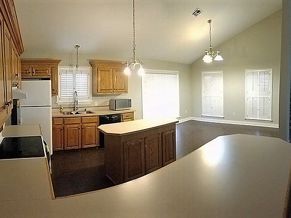 4th image of 4415 Bayou Black Dr