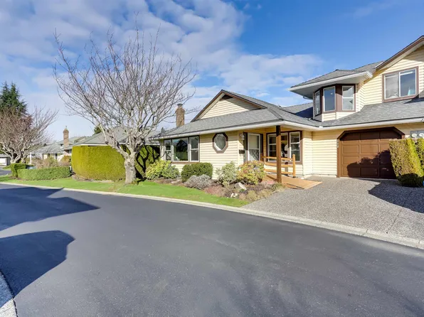 14280 19a Ave #112, Surrey, BC V4A 8W2