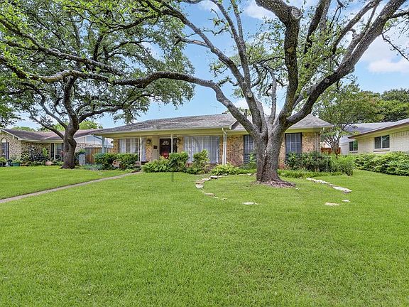 2nd image of 11125 Cactus Ln