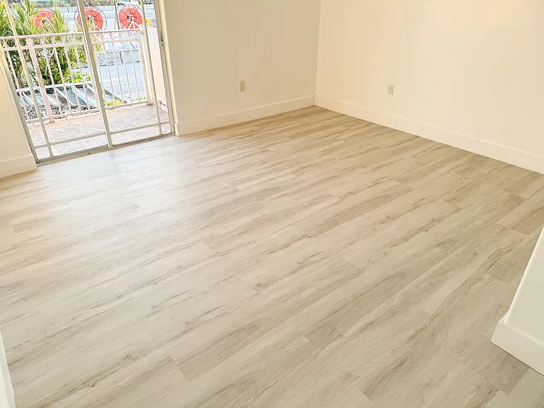 10903 W Okeechobee Rd #202A — Photo 14