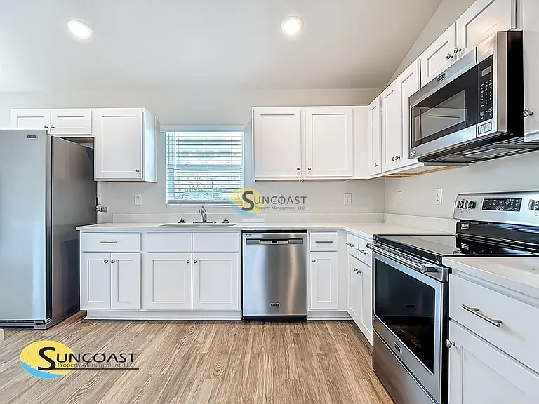 7005 Hemlock Crse — Photo 48