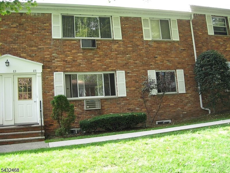 1st image of 189 Littleton Rd #83