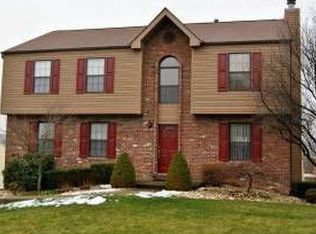 8202 Hilltop Circle Dr, Imperial, PA 15126