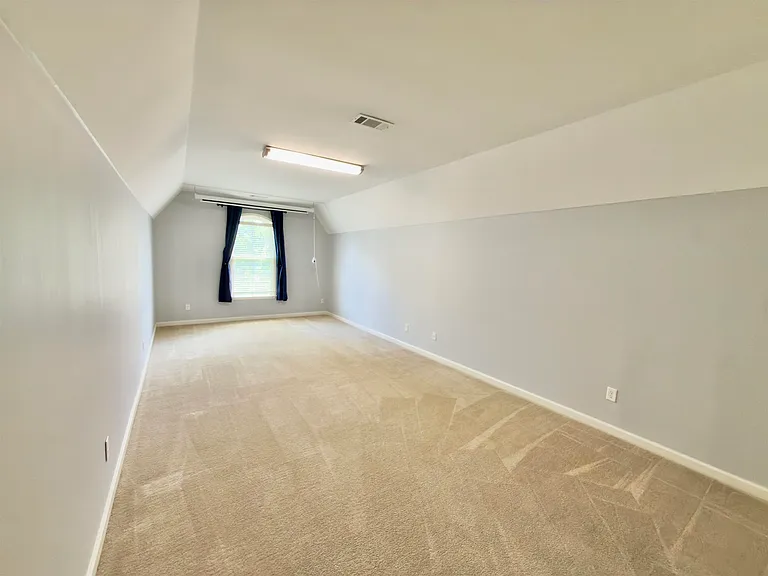 570 Winding Valley Cv — Photo 22