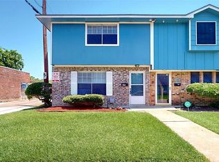210 W G St, La Porte, TX 77571