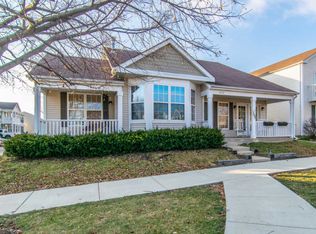 1672 Plum Tree Ln, Aurora, IL 60504