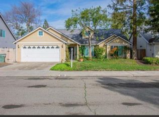 1828 E Revere Rd, Fresno, CA 93720