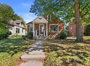 2970 S 48th St, Milwaukee, WI 53219