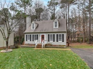 5808 Laurel Trail Rd, Midlothian, VA 23112