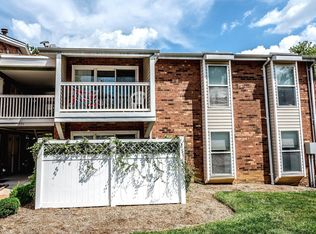 530 Nirk Ave APT G, Saint Louis, MO 63122