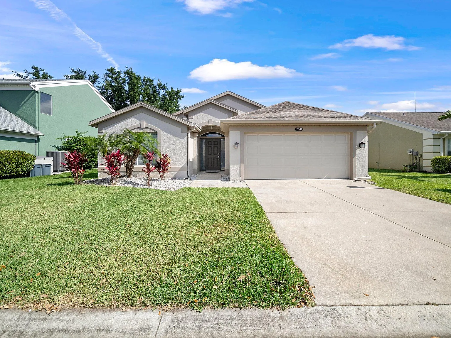 3 bed, 1565 sqft, $2,800 — Photo 1
