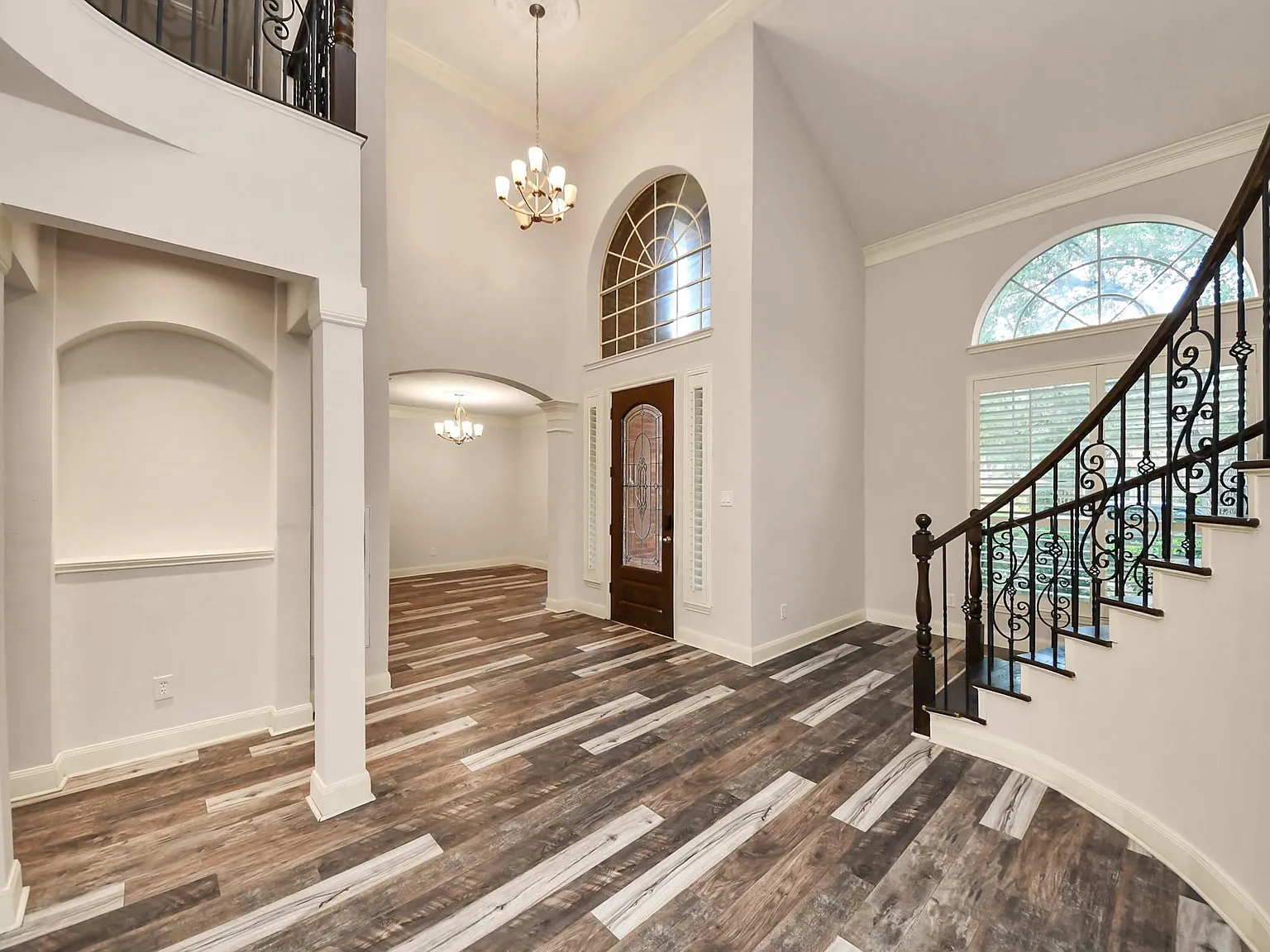 4 bed, 3.5 bath, 2769 sqft, $2,699 — Photo 4