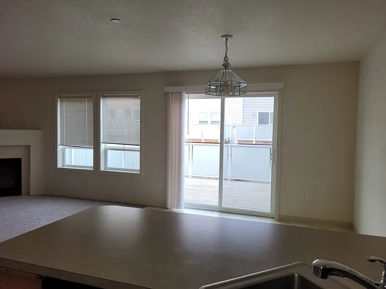 5700 NE 82nd Ave #B-6 — Photo 10