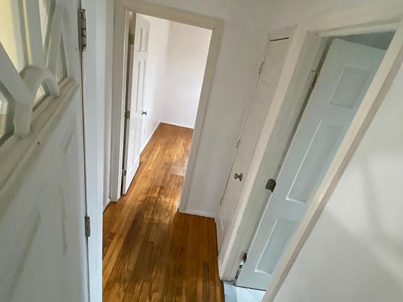 3rd image of 230 Hudson Ave Floor 2