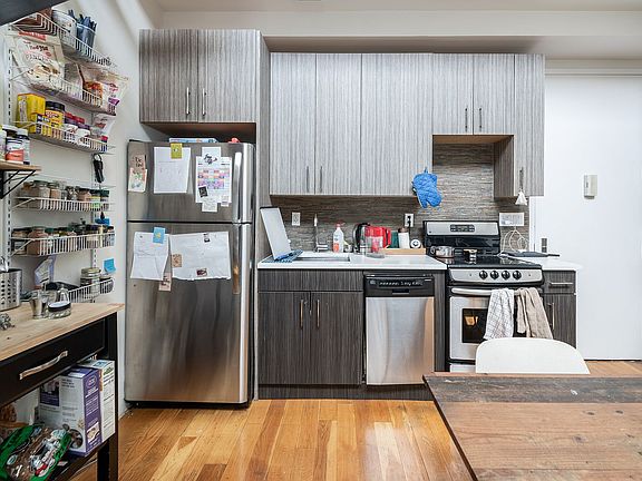 4th image of 871 Bergen St APT 4B