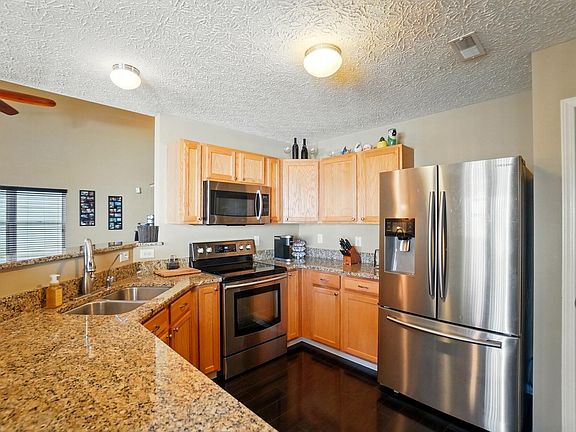 2nd image of 5990 Canyon Creek Dr