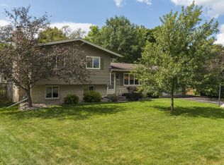 7925 Brunswick Ave N, Brooklyn Park, MN 55443