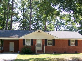 814 Beech St, Laurinburg, NC 28352