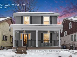 250 Valley Ave NW, Grand Rapids, MI 49504