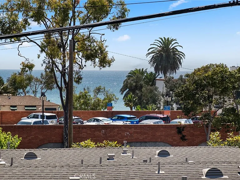 525 Catalina St #D — Photo 16
