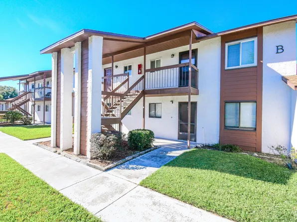 39132 County Road 54, Zephyrhills, FL