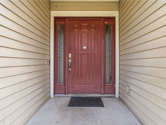 2nd image of 1235 Cedar St