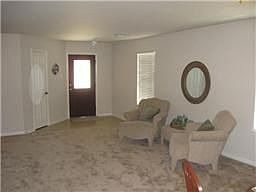 4th image of 18211 Jills Way Ln
